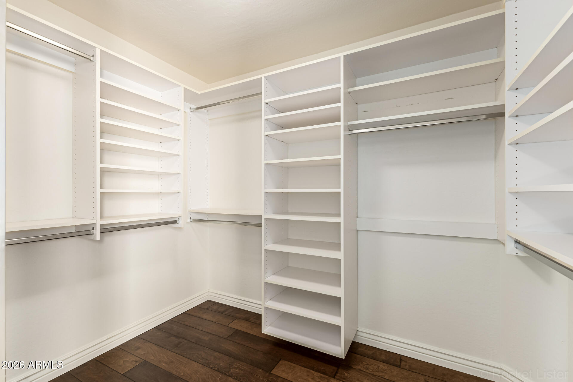 9719 E PINE VALLEY Road