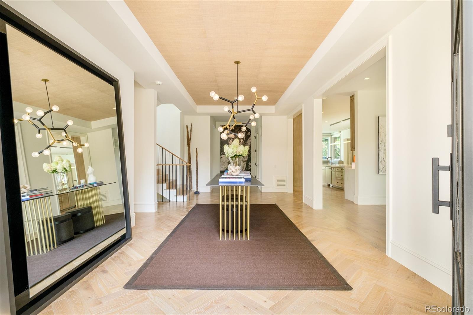 200 S Forest Street