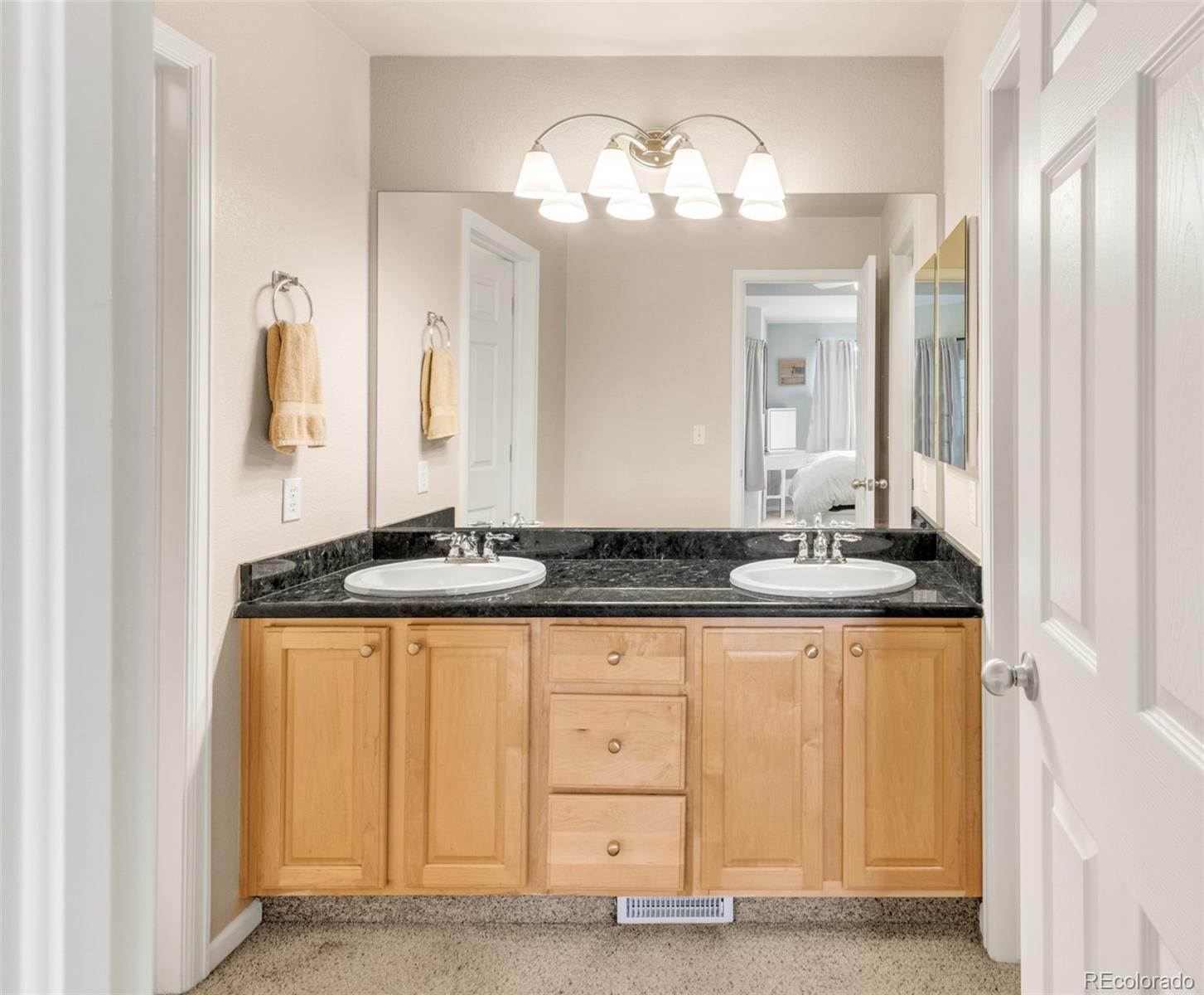 1540 S Florence Way Unit: 520