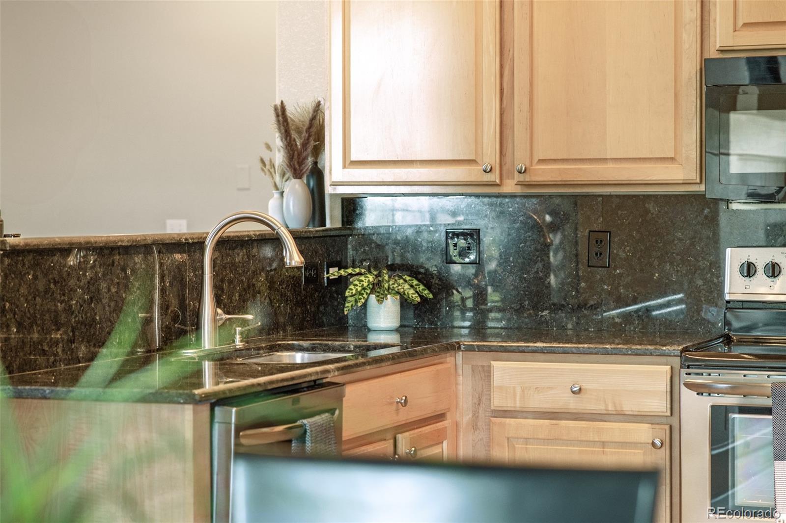 1540 S Florence Way Unit: 520