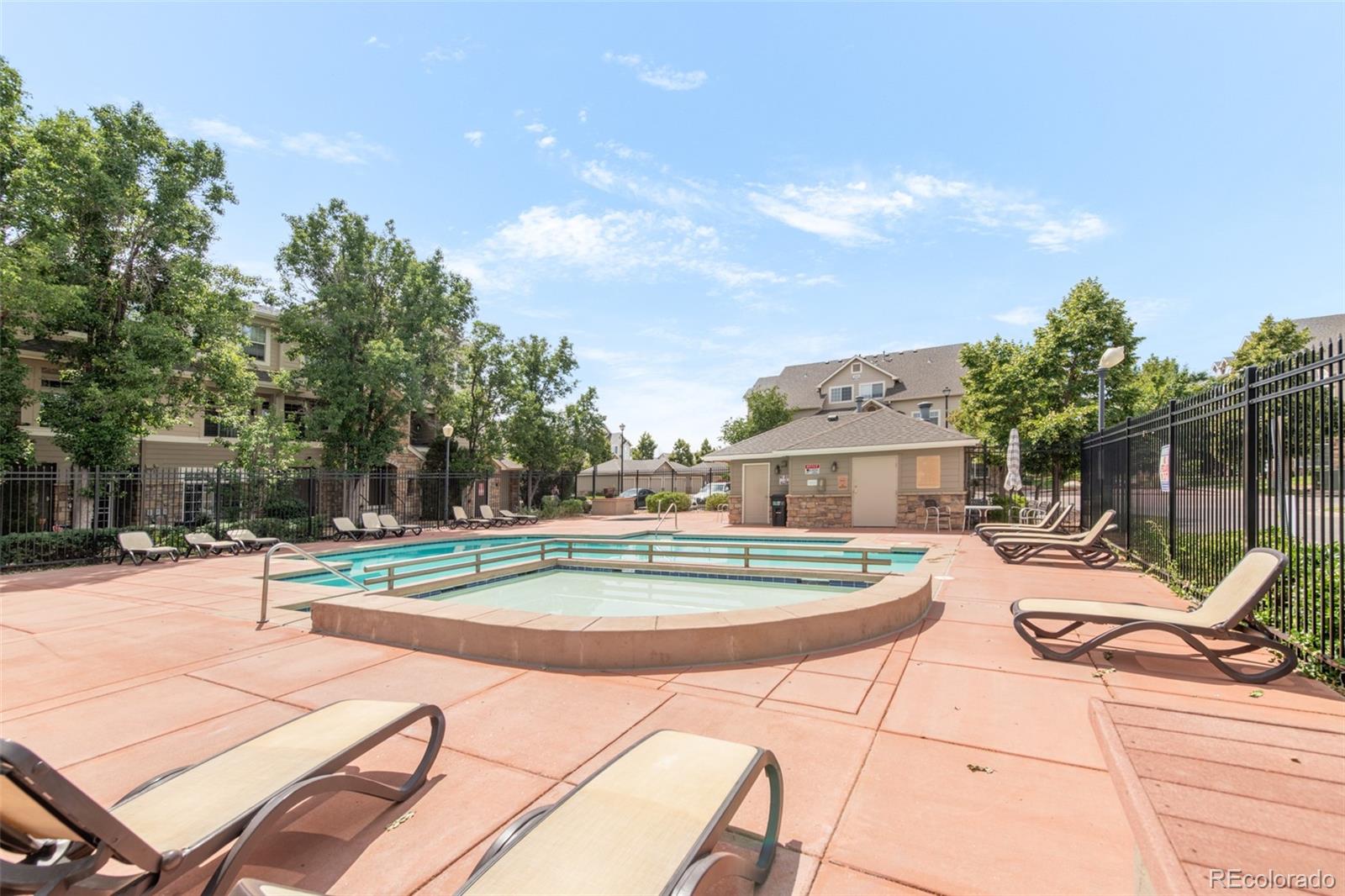 1540 S Florence Way Unit: 520
