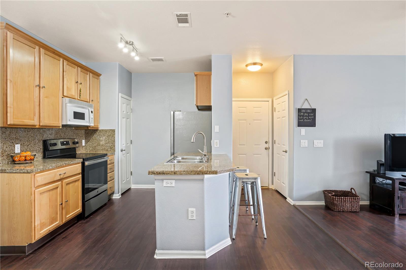 2705 S Danube Way Unit: 102