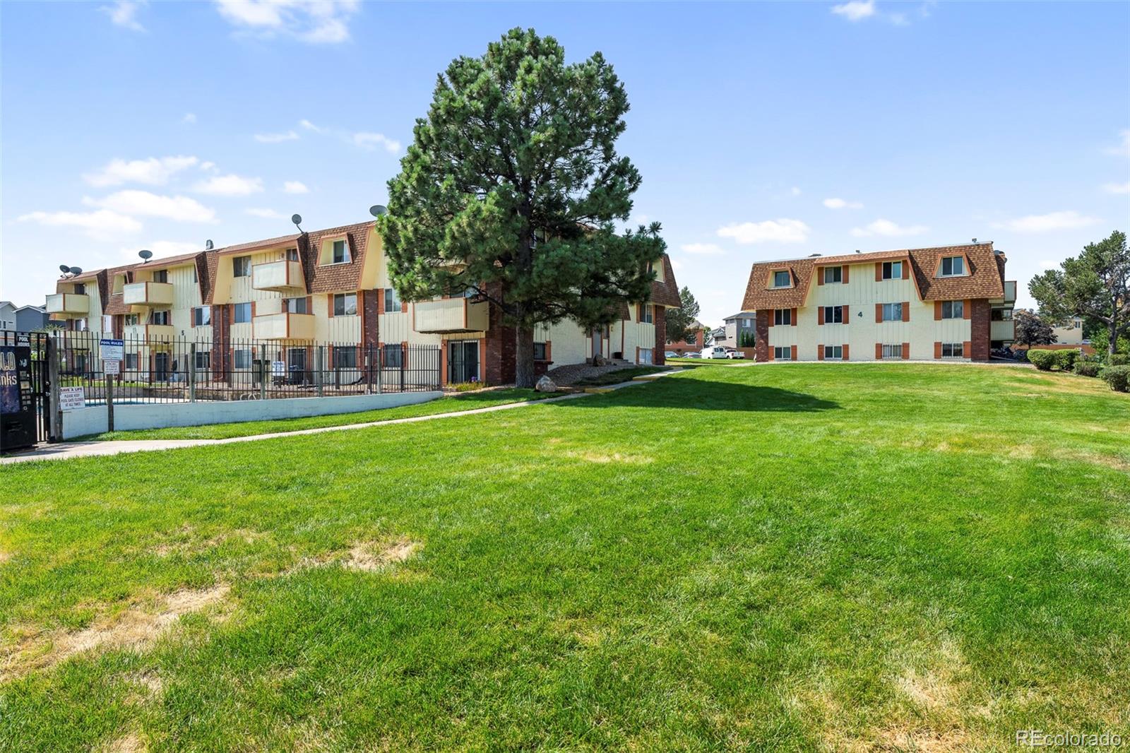 10211 Ura Lane Unit: 6-307