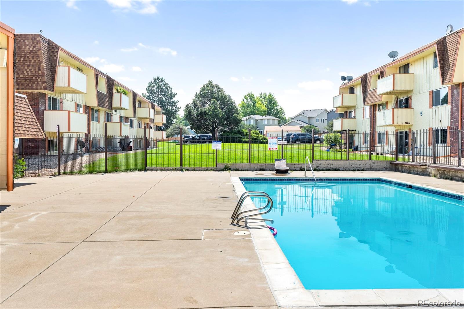 10211 Ura Lane Unit: 6-307