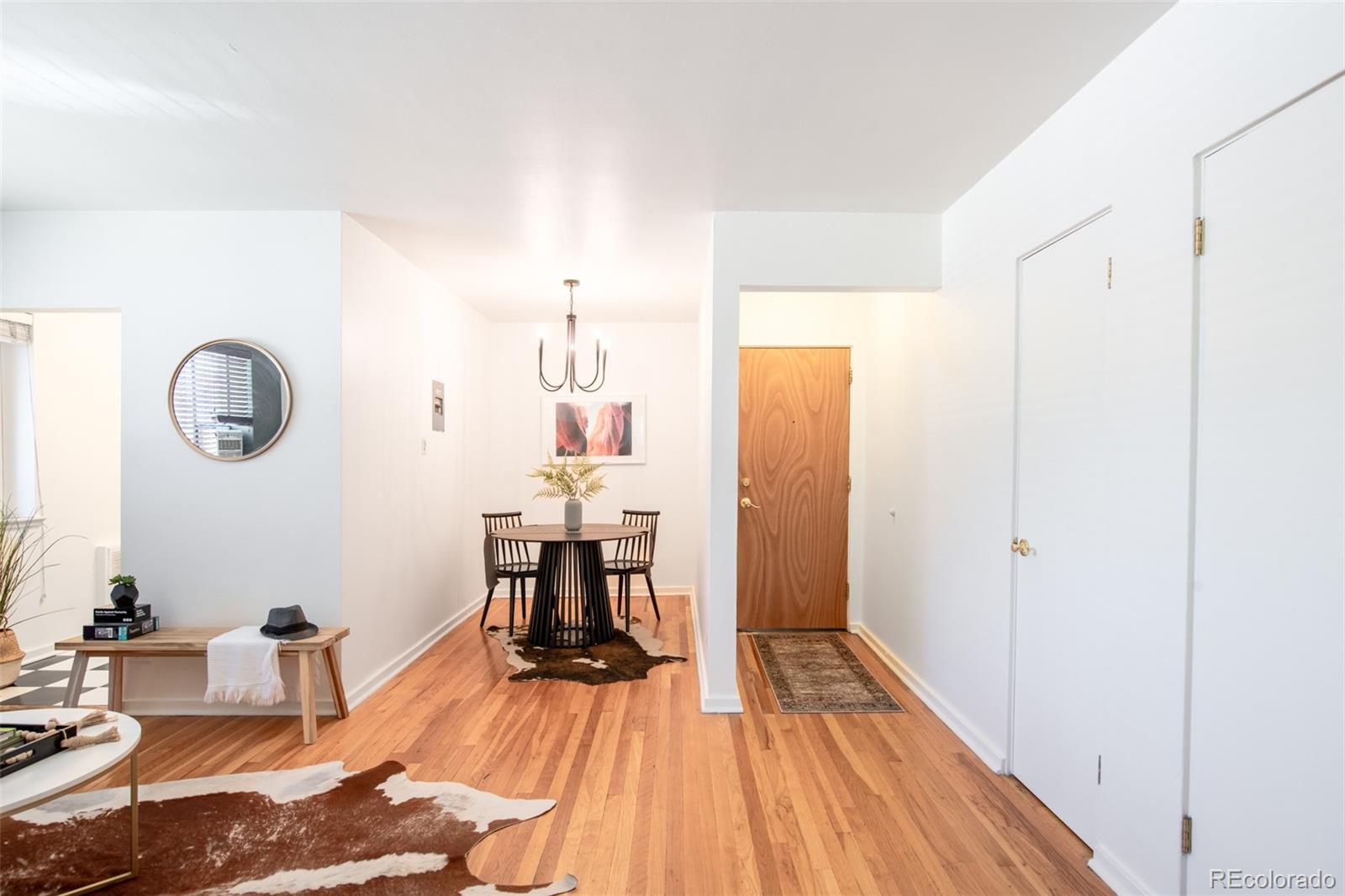 1101 Bellaire Street Unit: 204