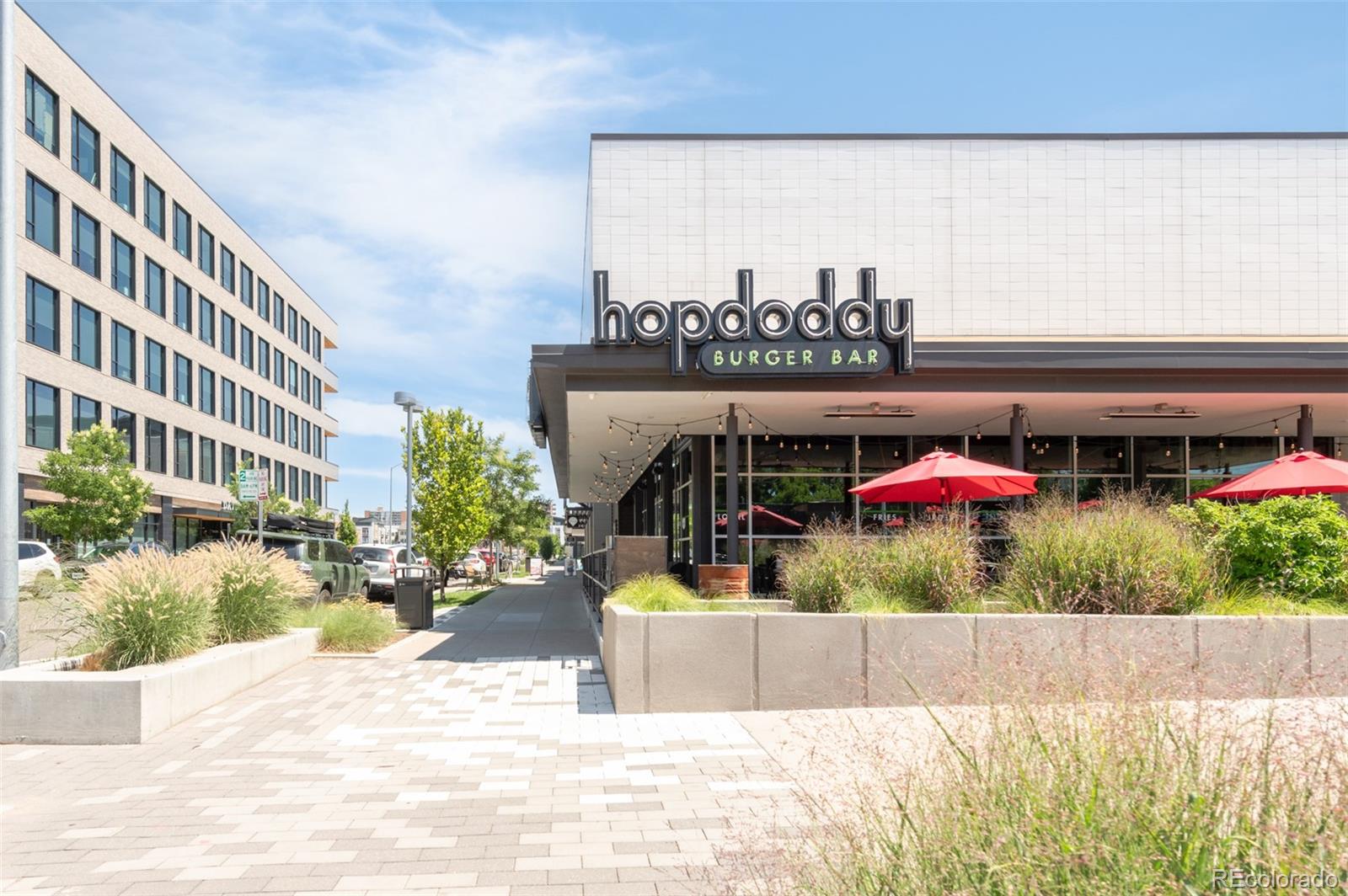 1101 Bellaire Street Unit: 204
