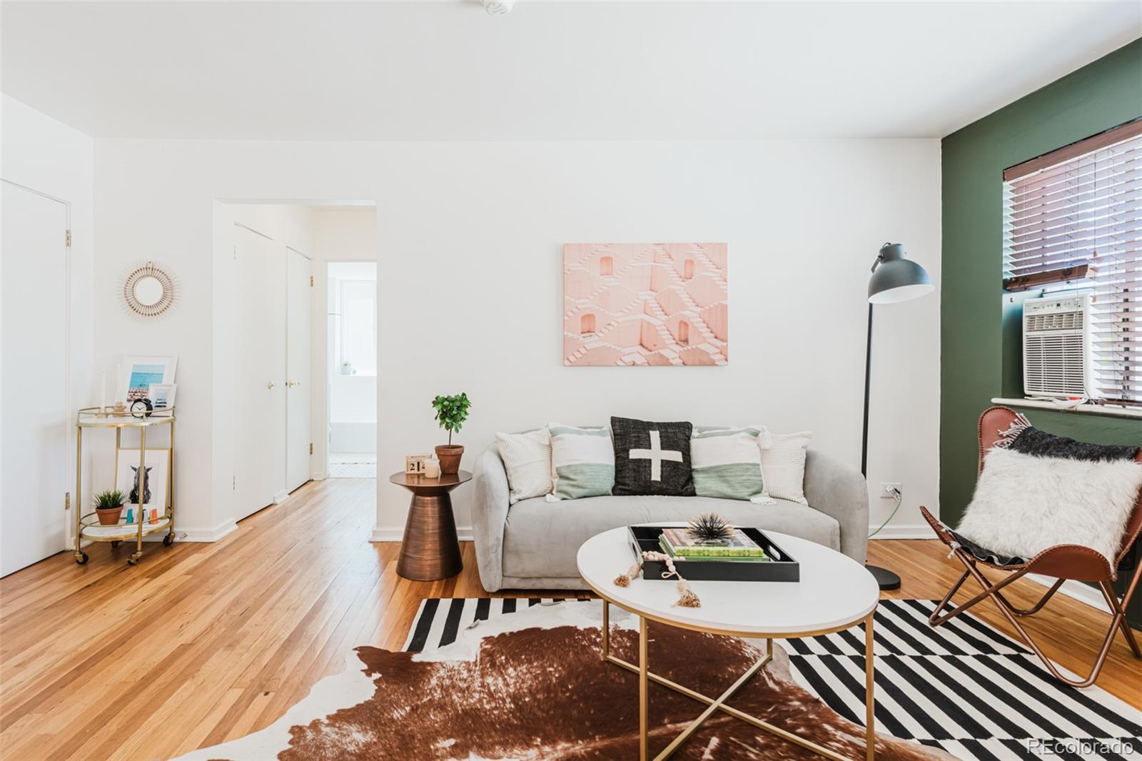 1101 Bellaire Street Unit: 204