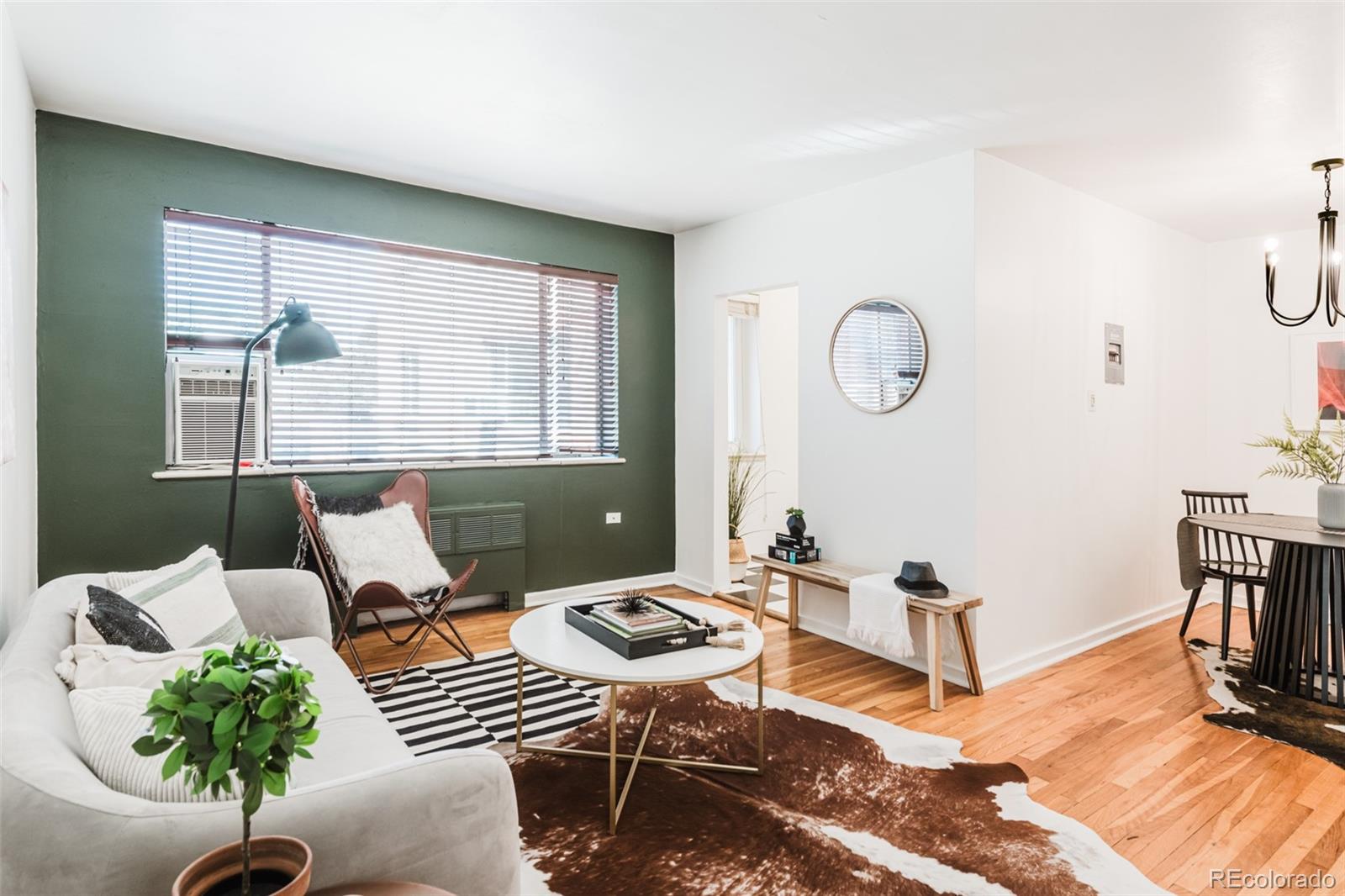 1101 Bellaire Street Unit: 204