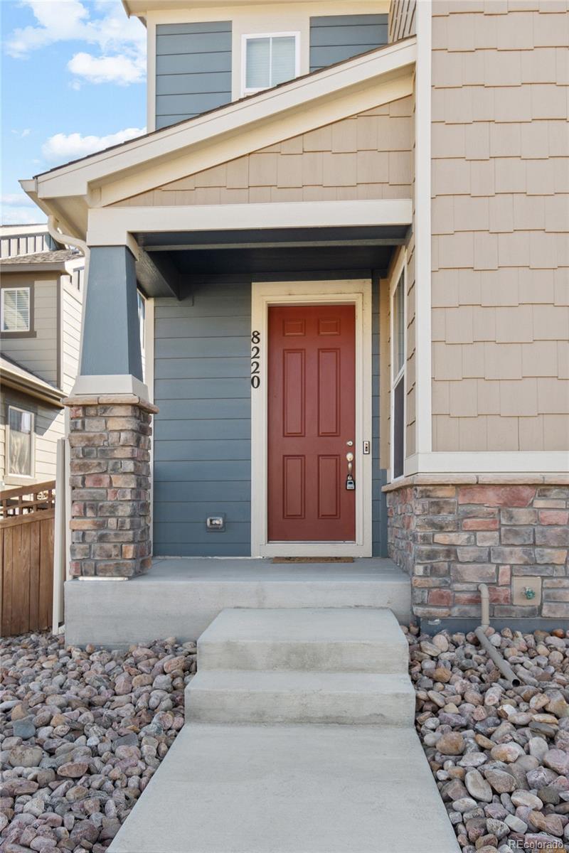 8220 S Trails Edge Way