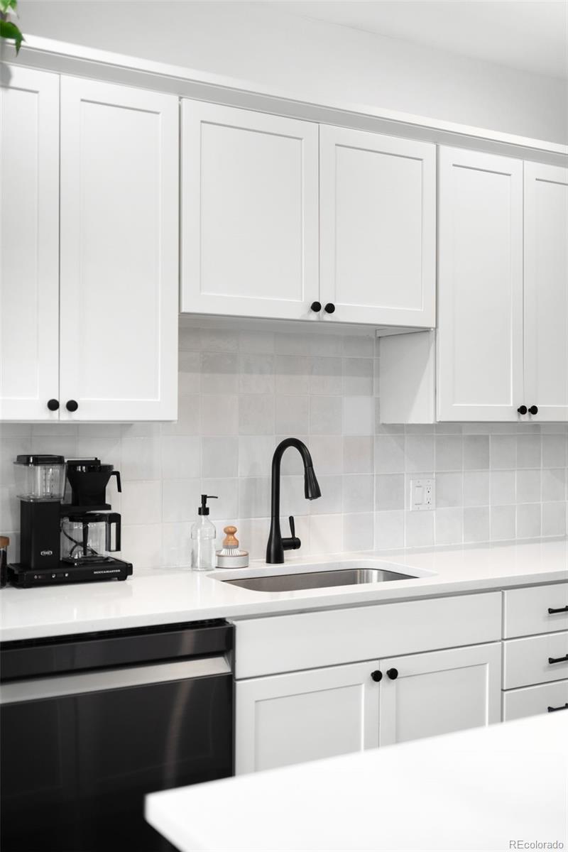 6780 Meade Circle Unit: B
