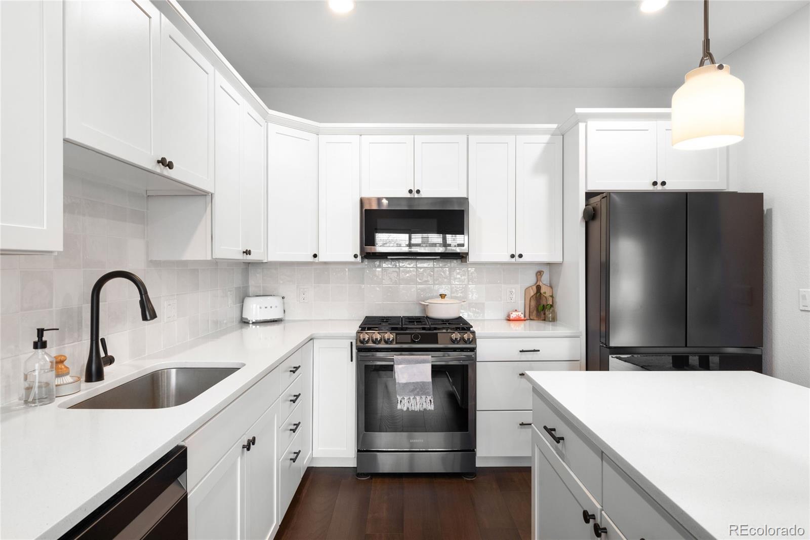 6780 Meade Circle Unit: B