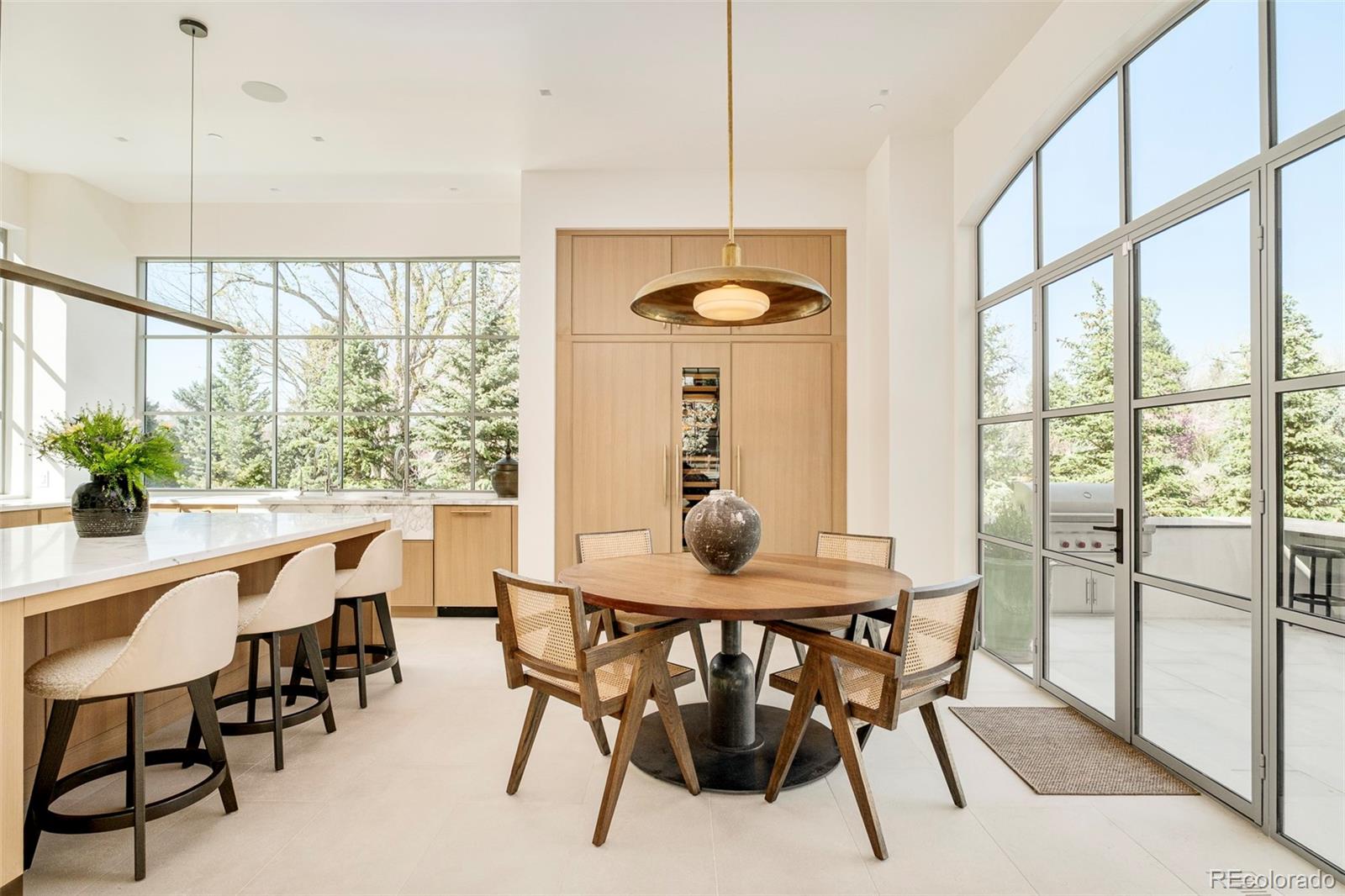 20 Viking Drive