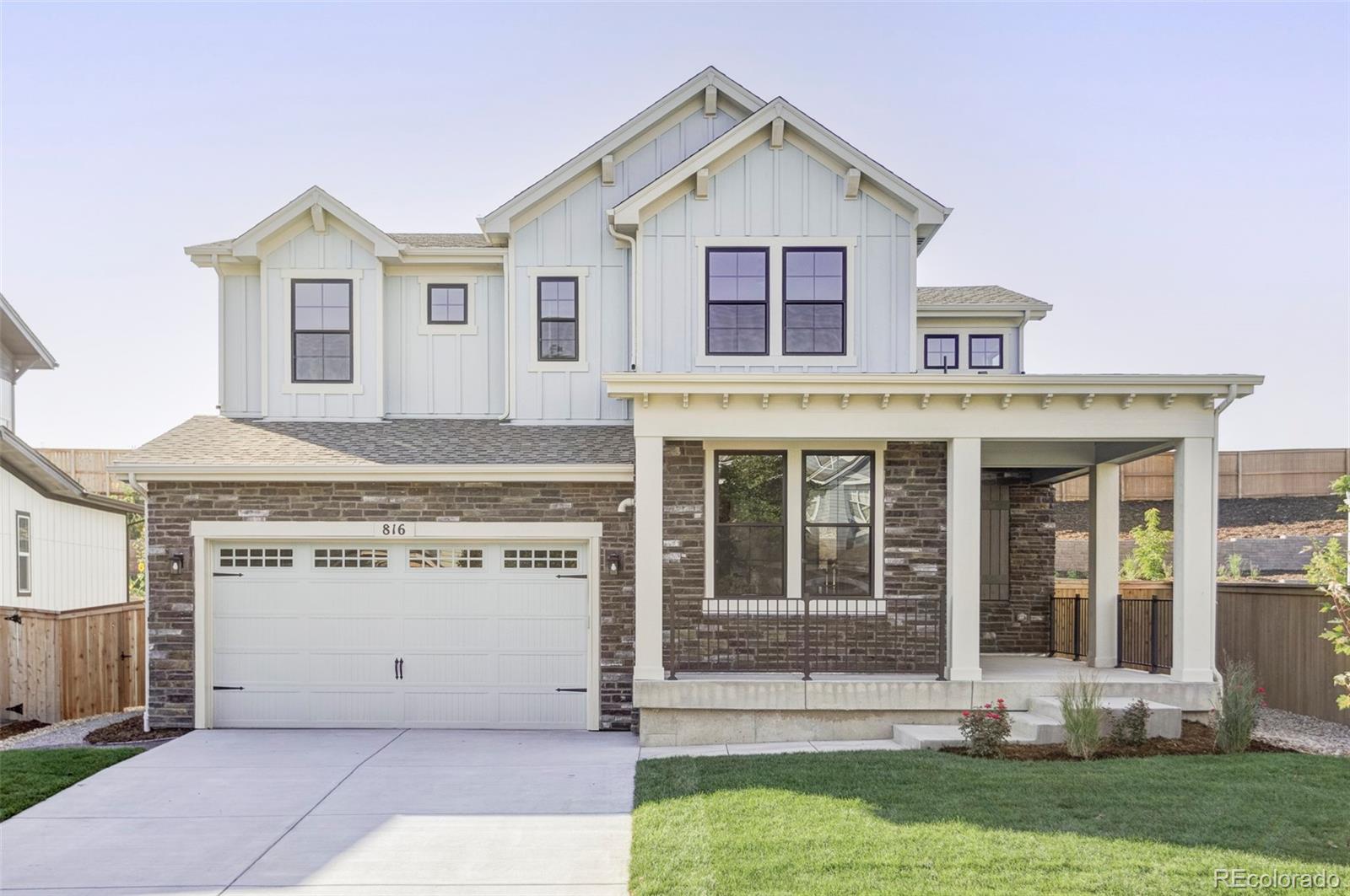 816 Spyglass Circle