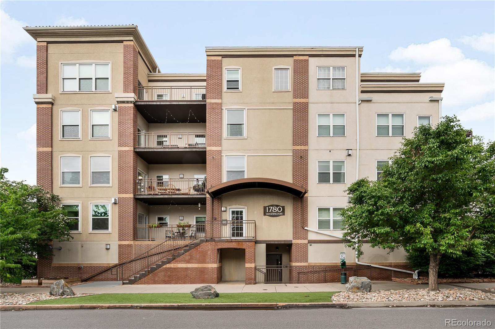 1780 N Washington Street Unit: 305