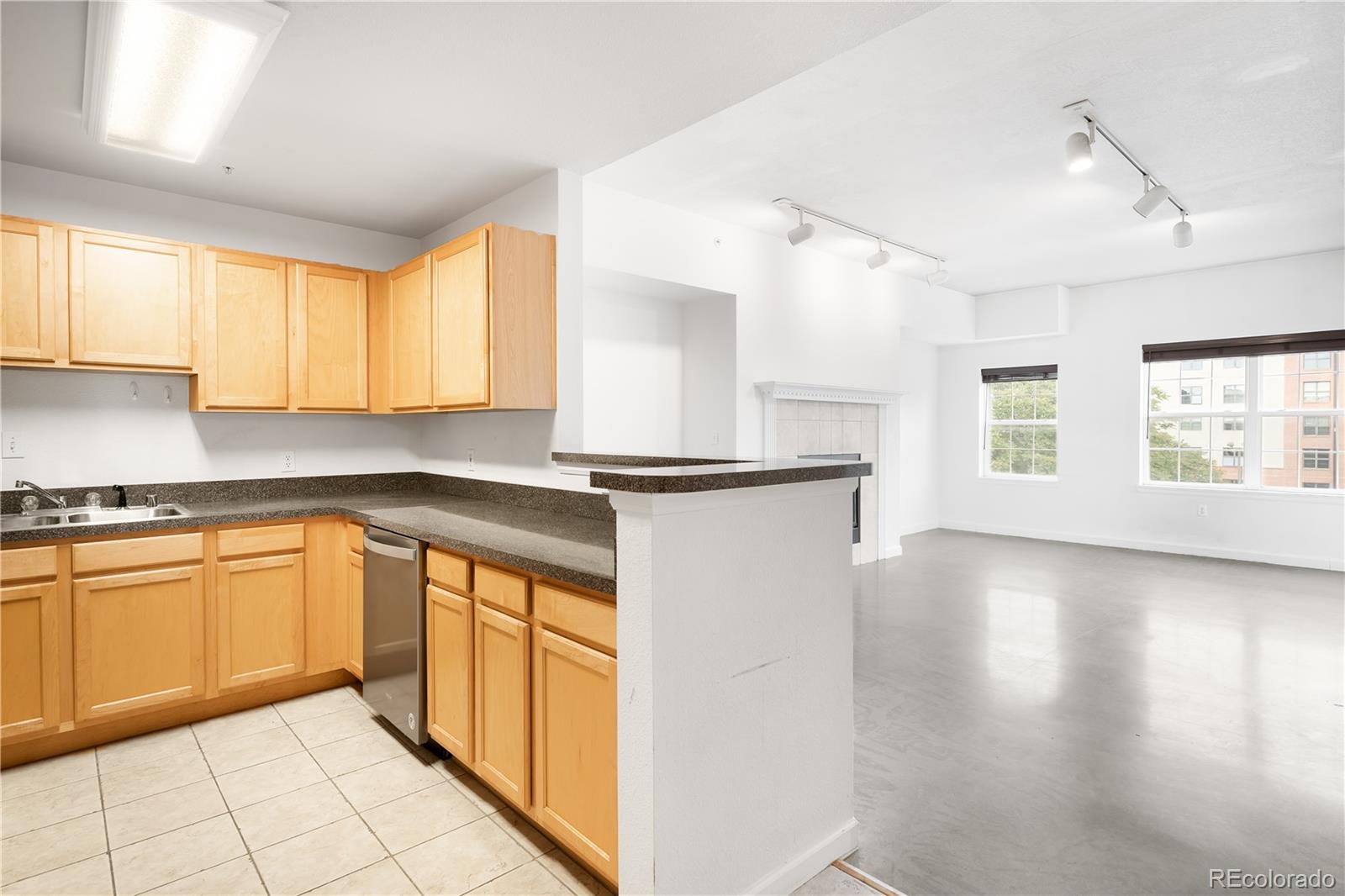 1780 N Washington Street Unit: 305