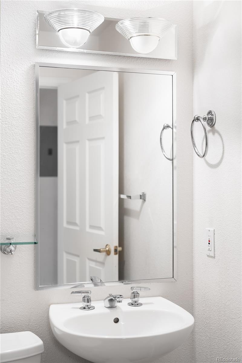 1780 N Washington Street Unit: 305
