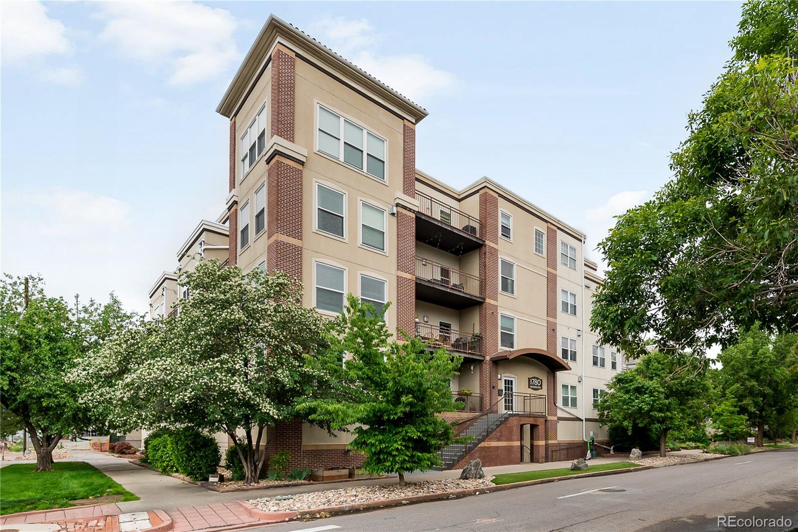 1780 N Washington Street Unit: 305