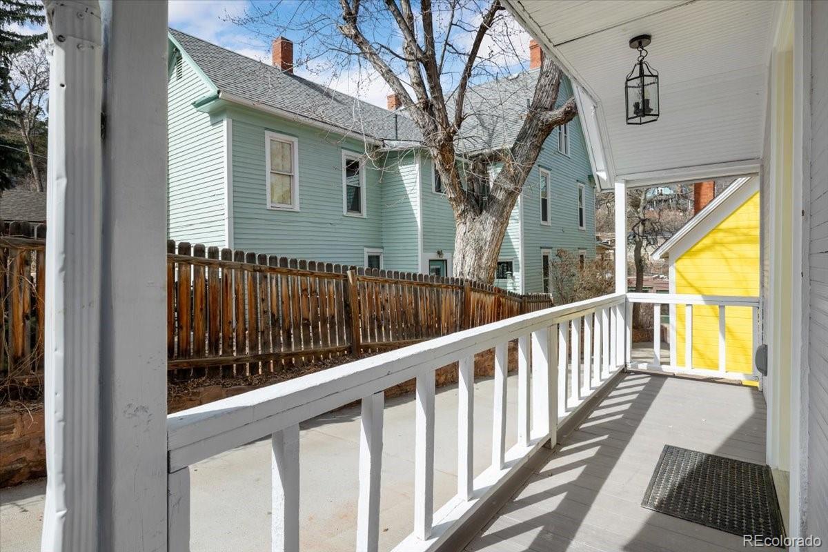 125 Ruxton Avenue