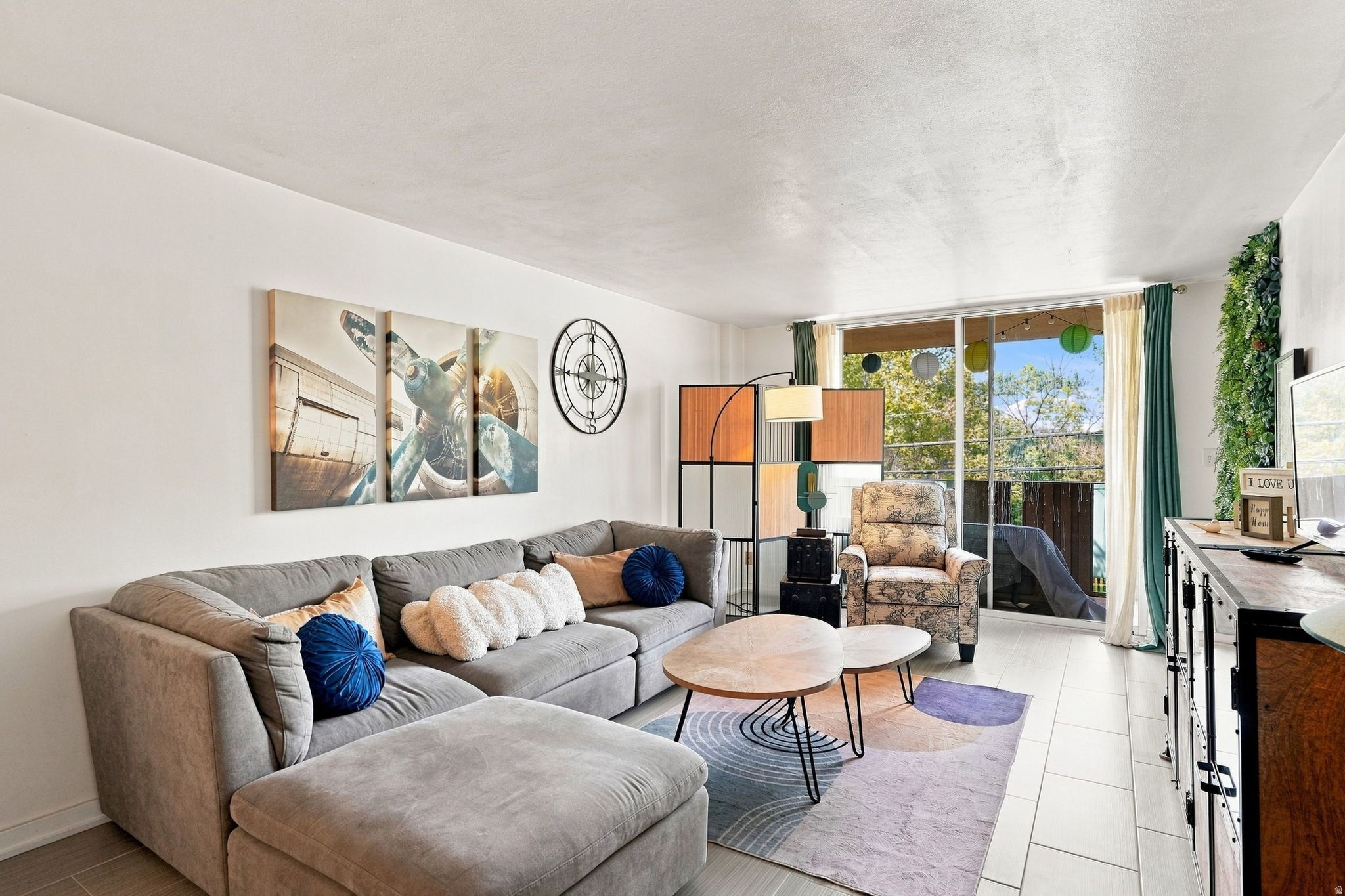 87 W 300 NORTH #307