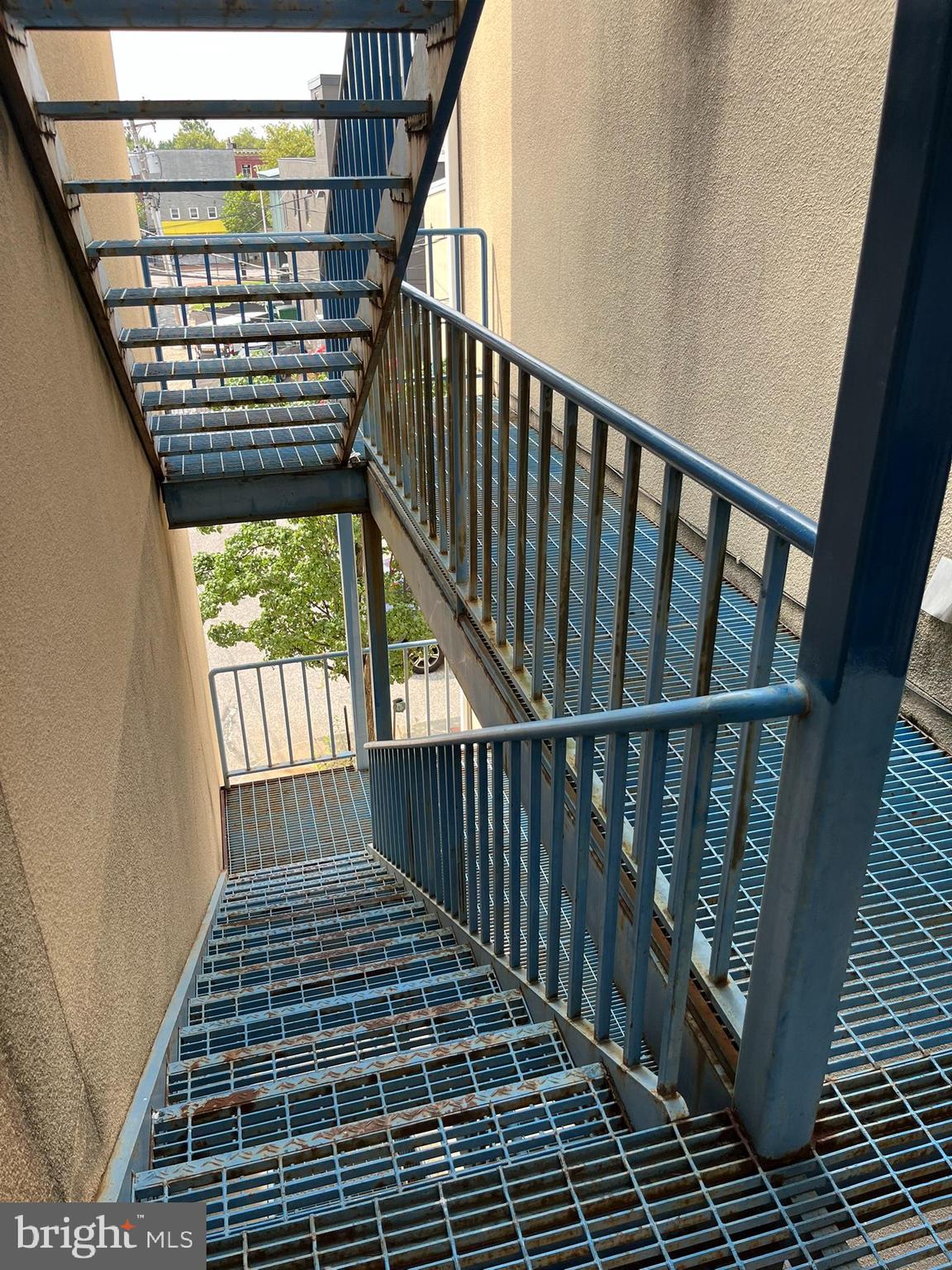 1317 W FAYETTE STREET 3B