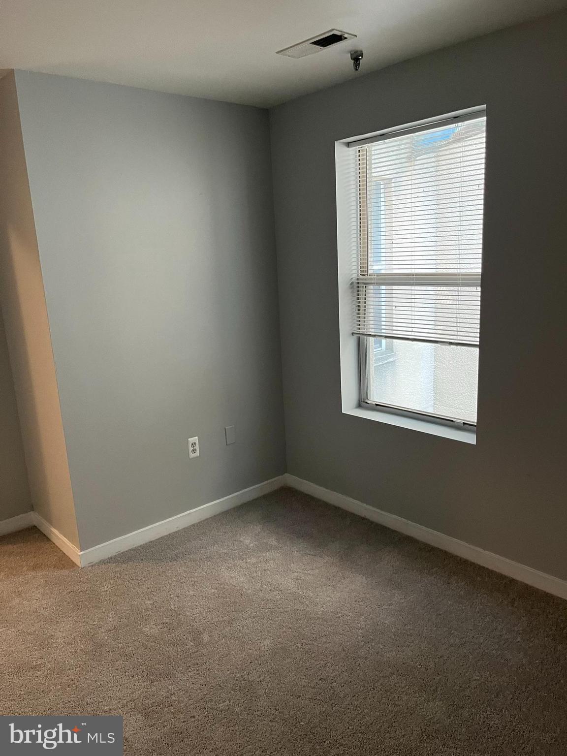 1317 W FAYETTE STREET 3B