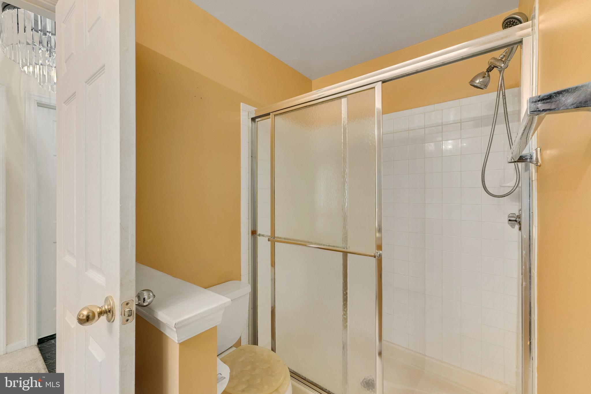 5921 MILLRACE COURT I-203