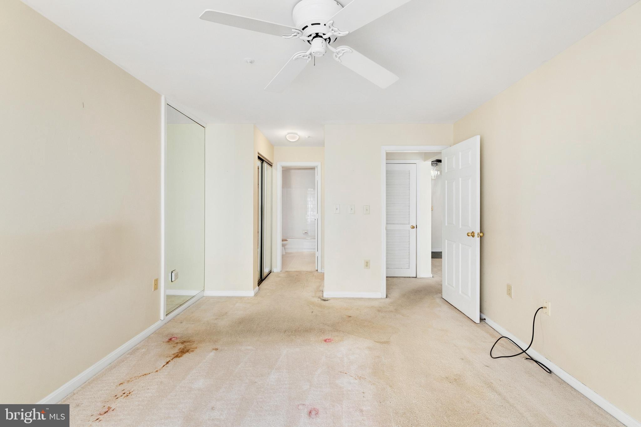 5921 MILLRACE COURT I-203