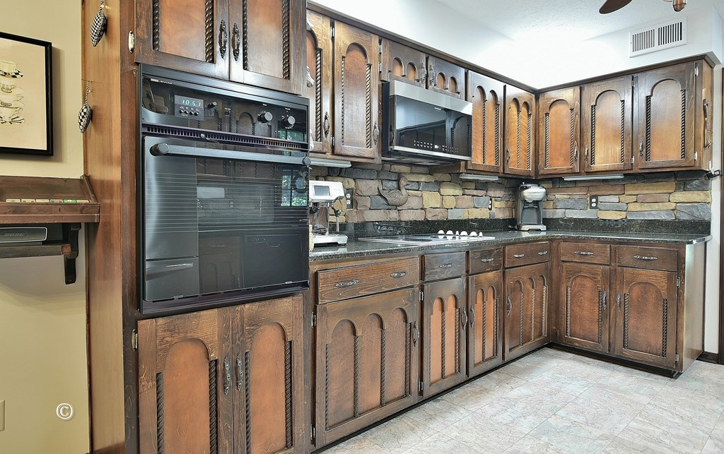 1237 Smith Road