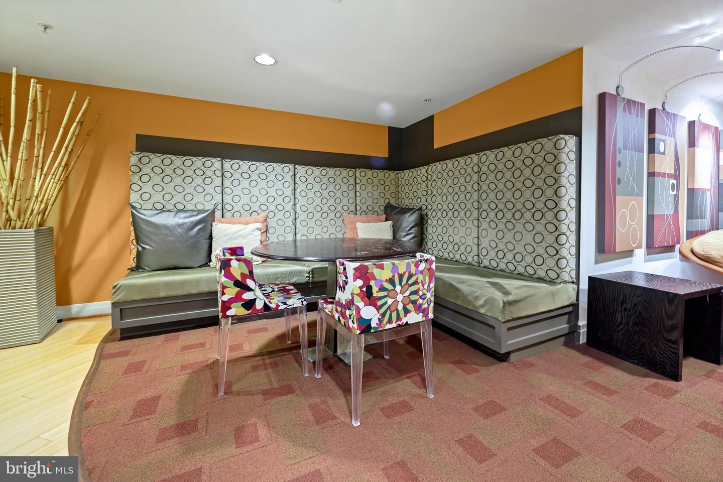 915 E Street NW Unit: 1107