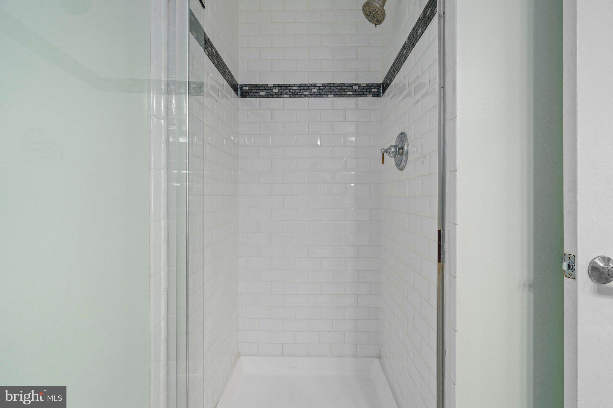 3401 38TH STREET NW Unit: 121