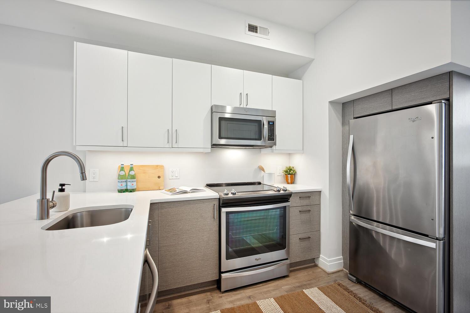 1431 11th St NW #301