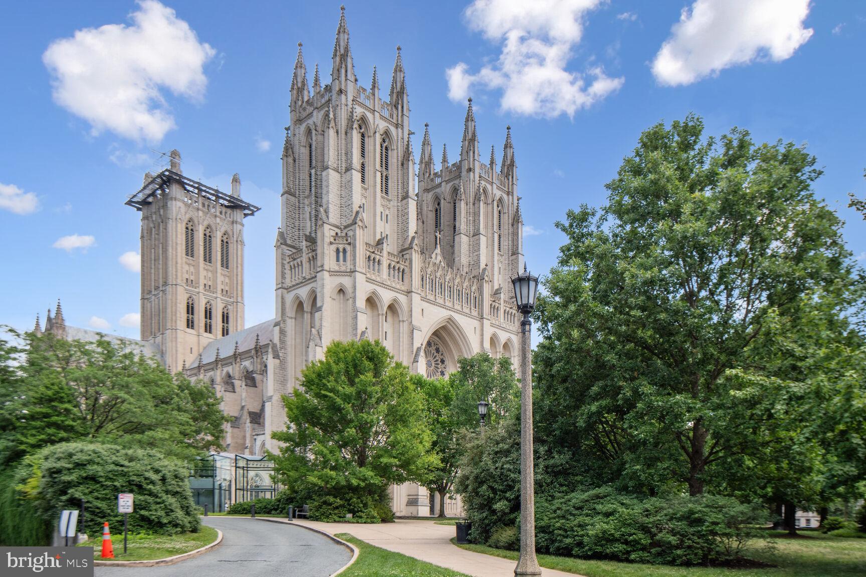 3901 Cathedral Ave NW #311