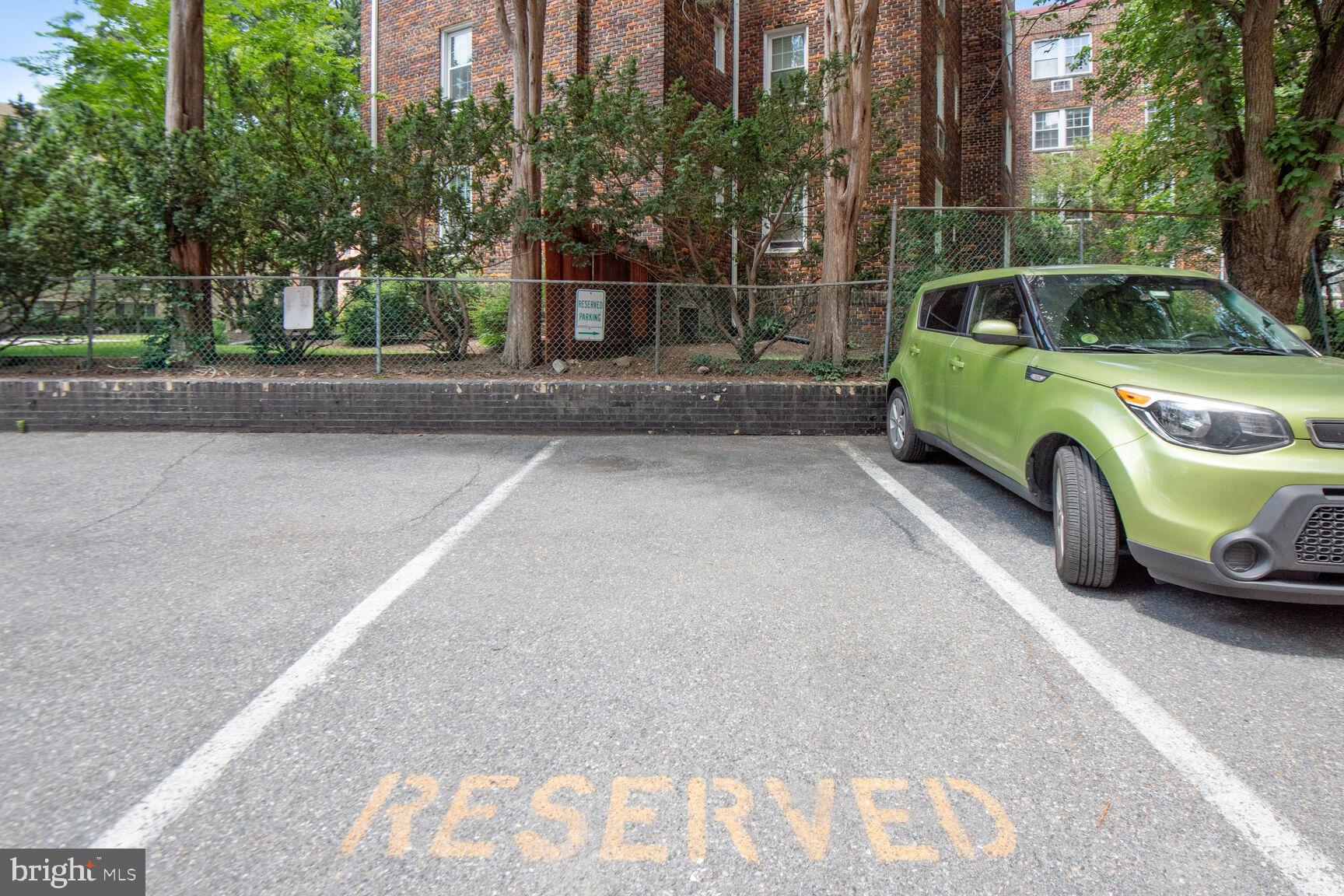 3901 Cathedral Ave NW #311