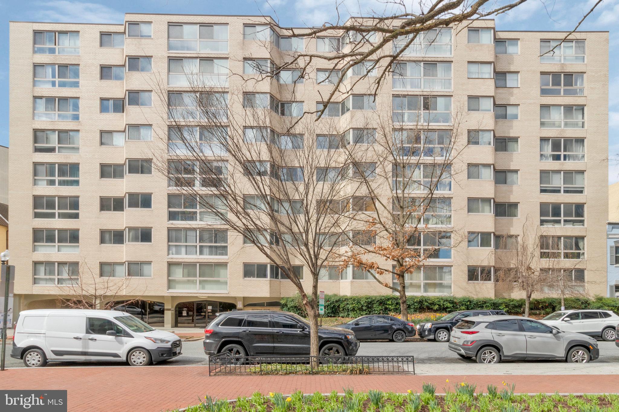 922 24TH ST NW #102