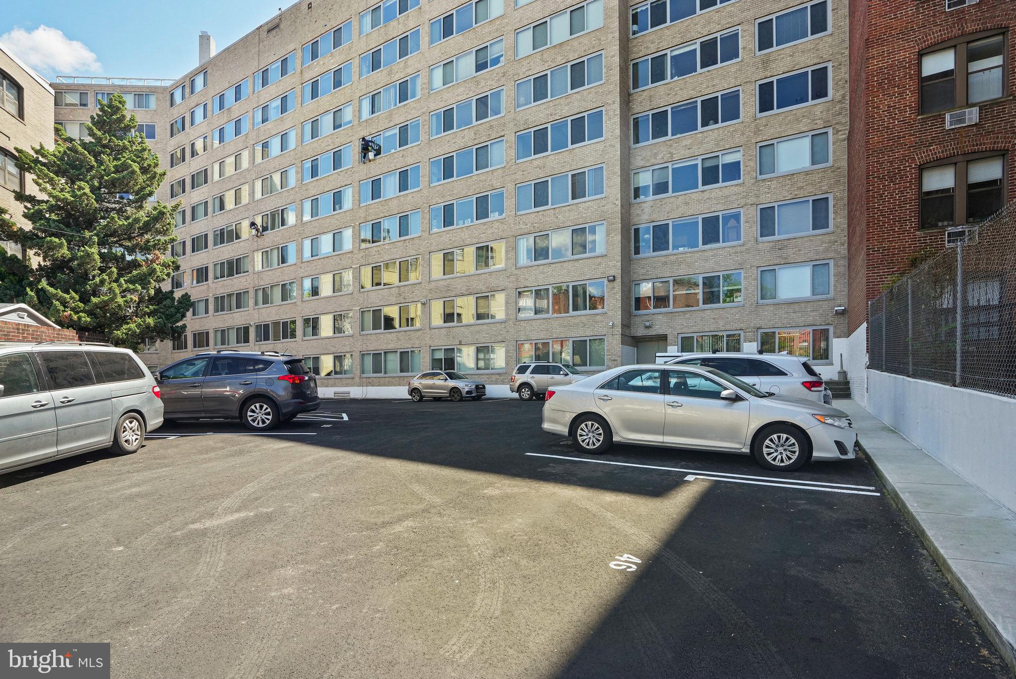 1330 NEW HAMPSHIRE AVE NW #806