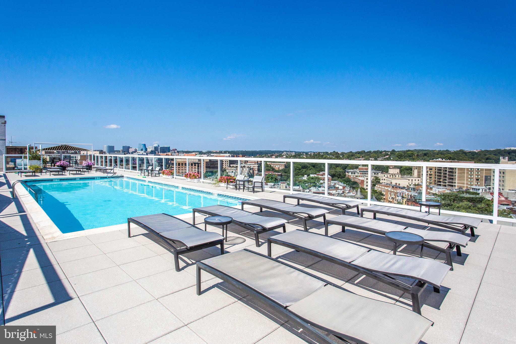 1330 NEW HAMPSHIRE AVE NW #806