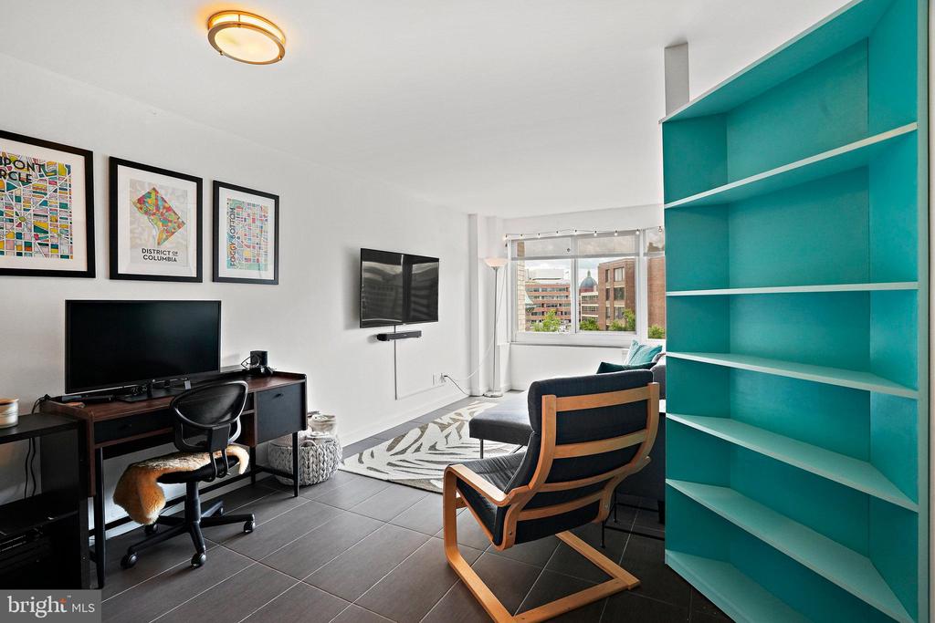 1330 NEW HAMPSHIRE AVE NW #806