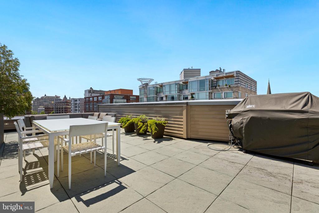 1311 13th St NW #407