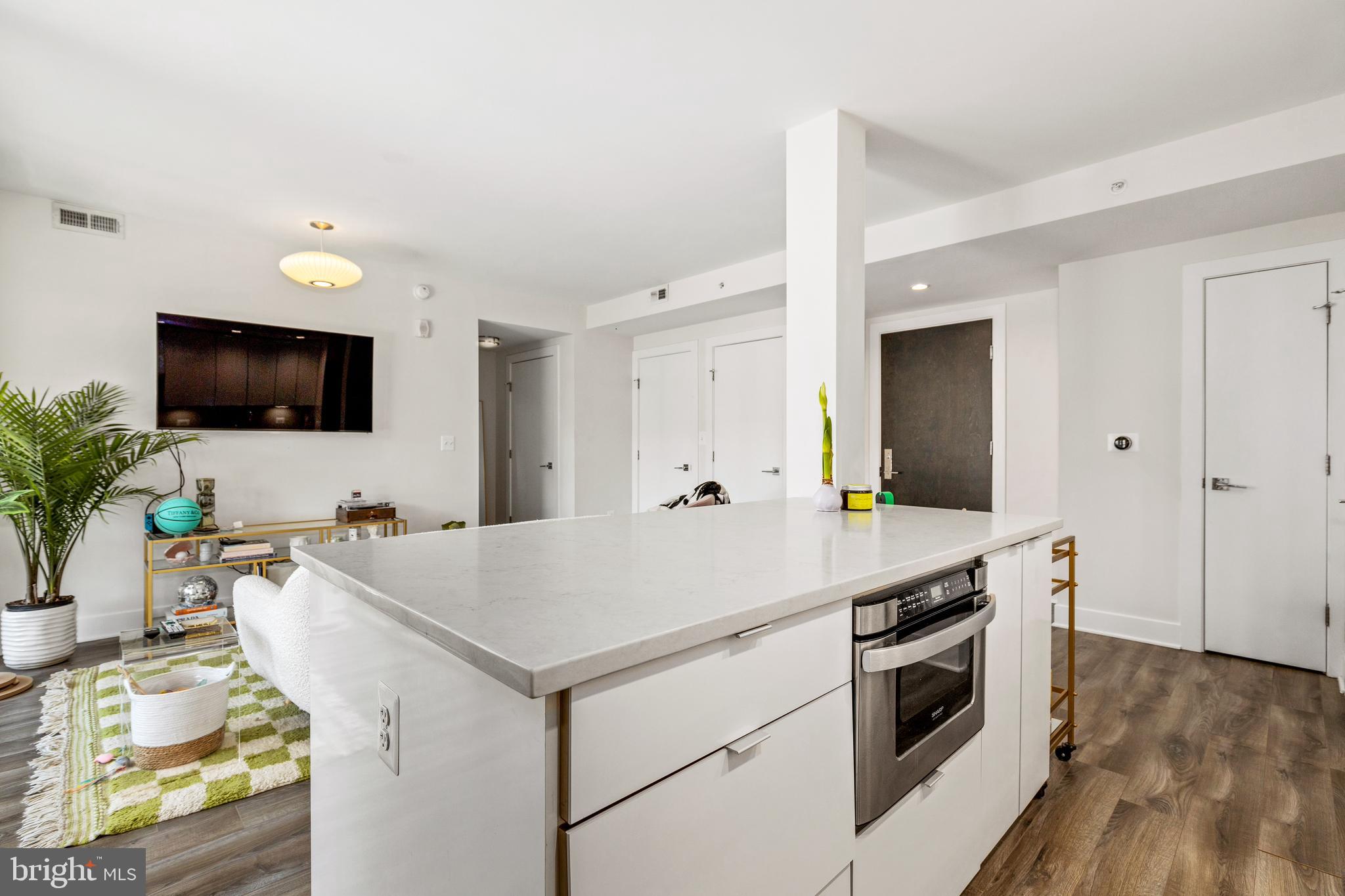 1311 13th St NW #407