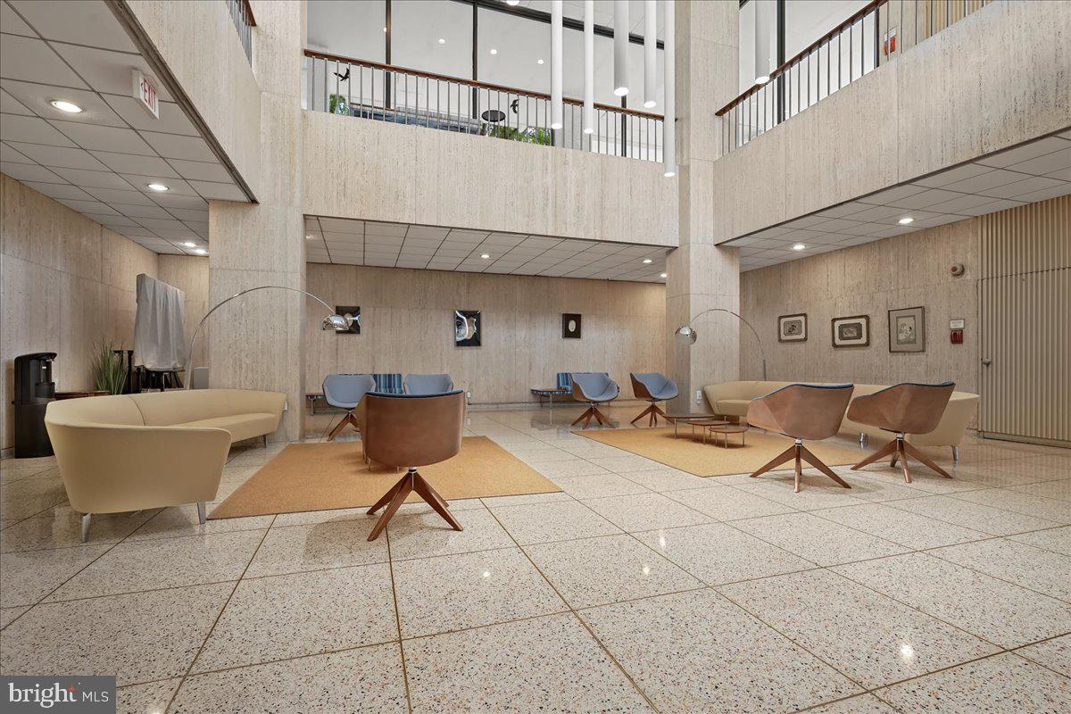 1435 4TH ST SW #B801