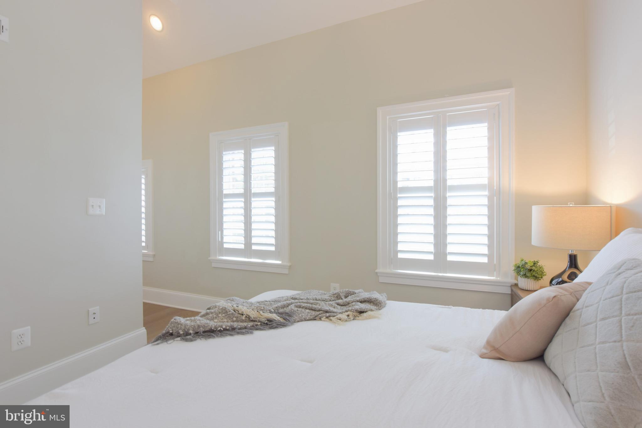 3921 FULTON ST NW #3