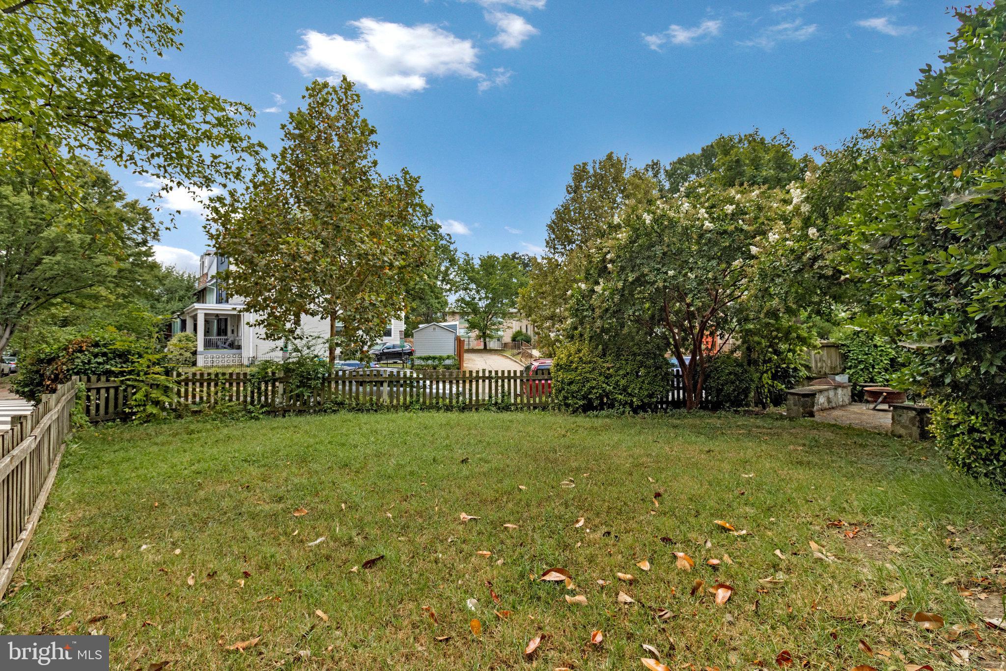 265 KENTUCKY AVE SE