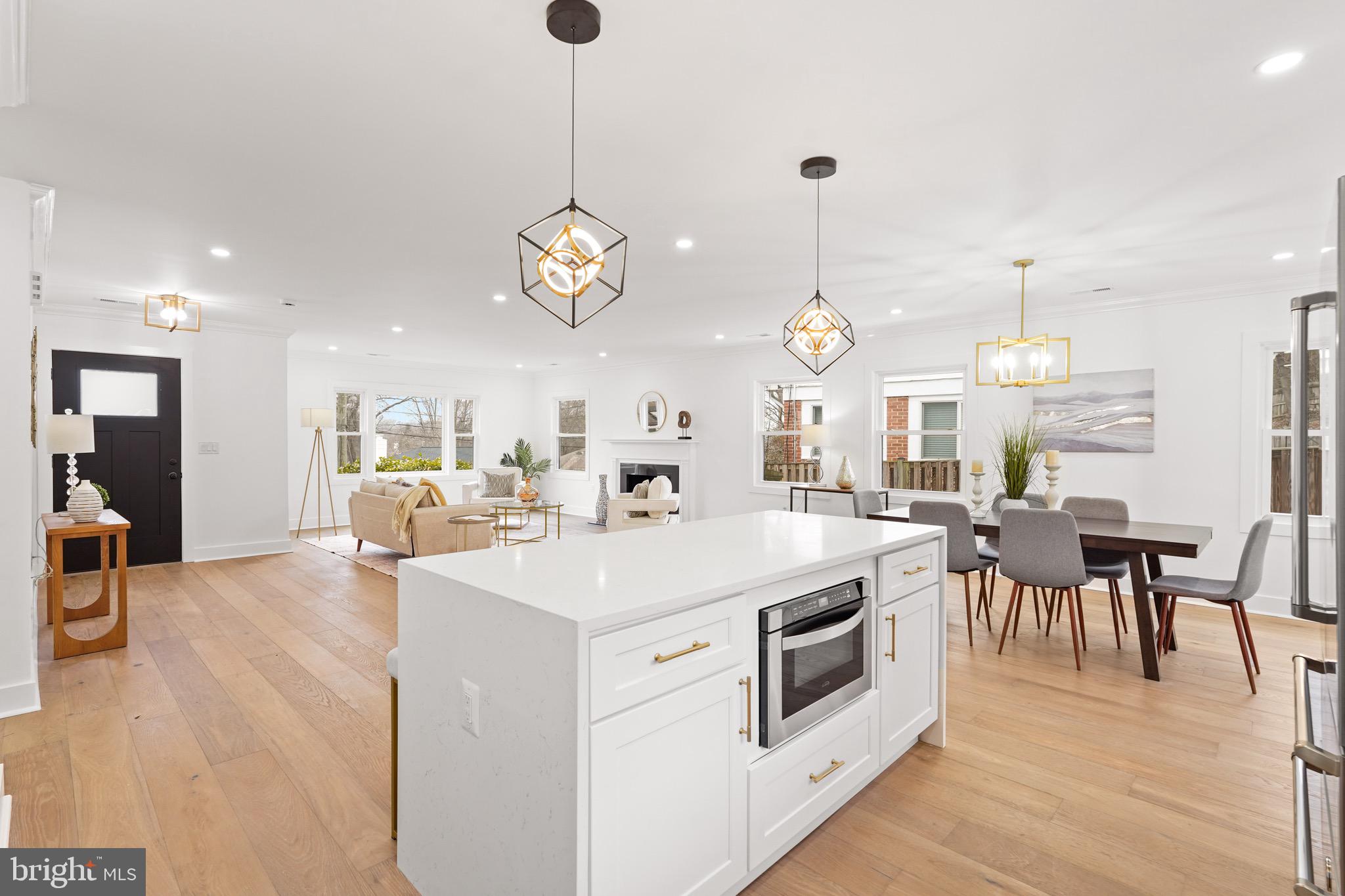 7047 WYNDALE STREET NW