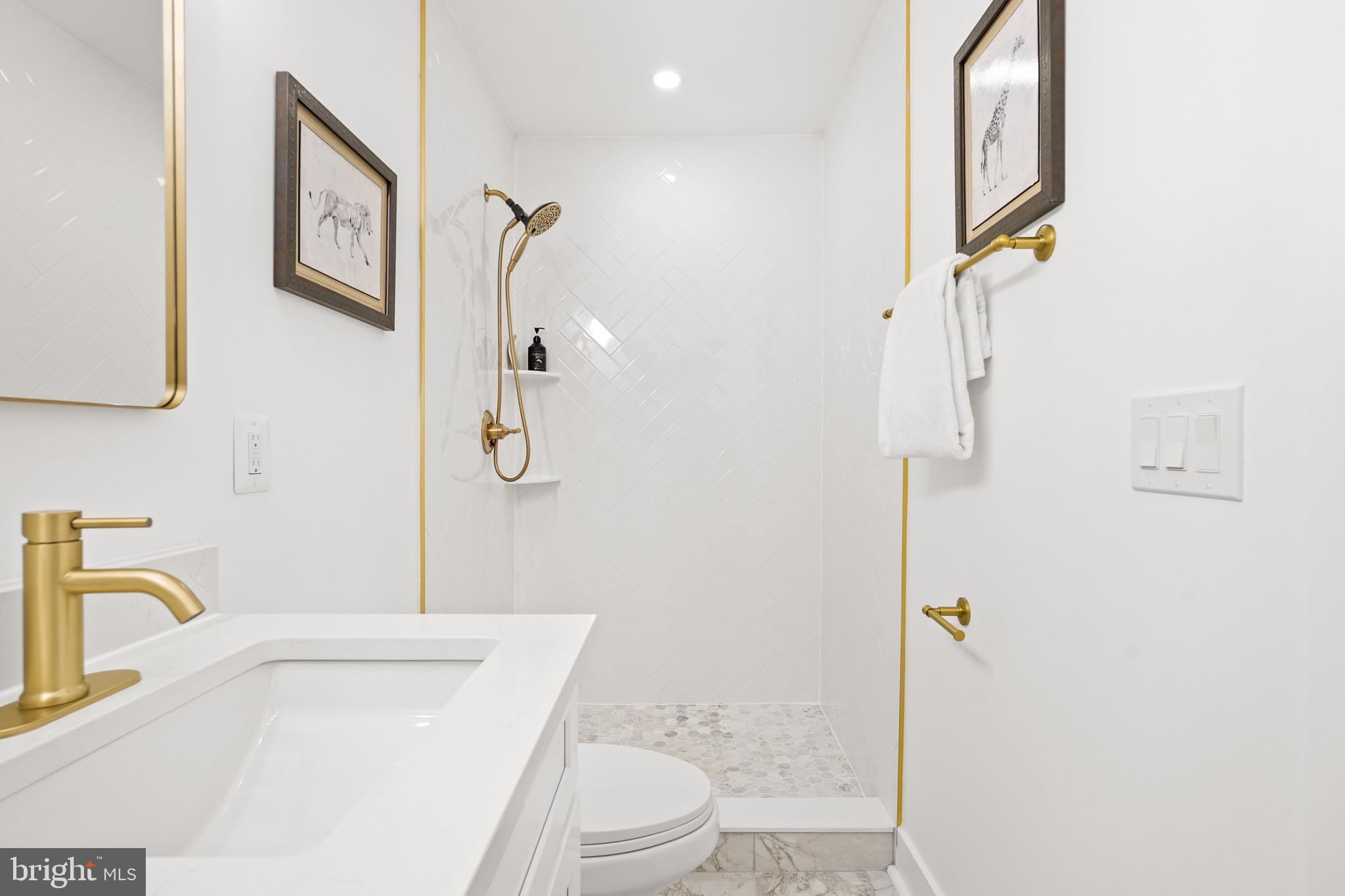 7047 WYNDALE STREET NW