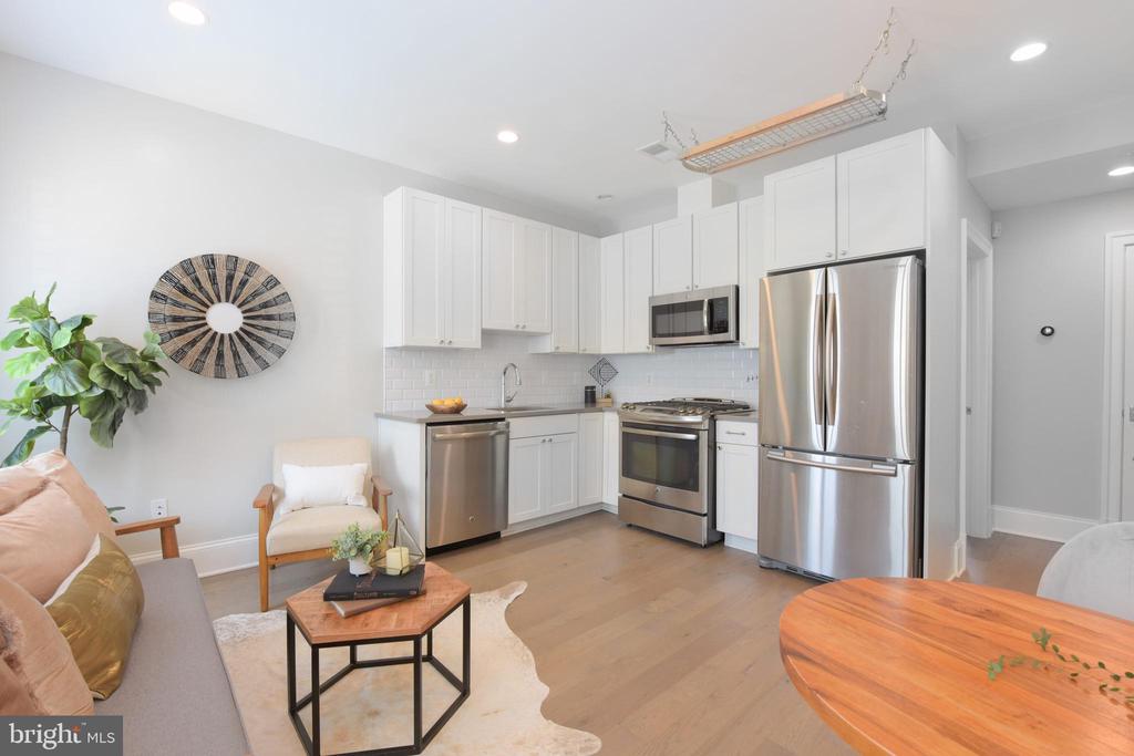 3921 FULTON STREET NW 3