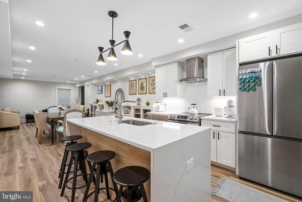 1110 6TH STREET NW 1
