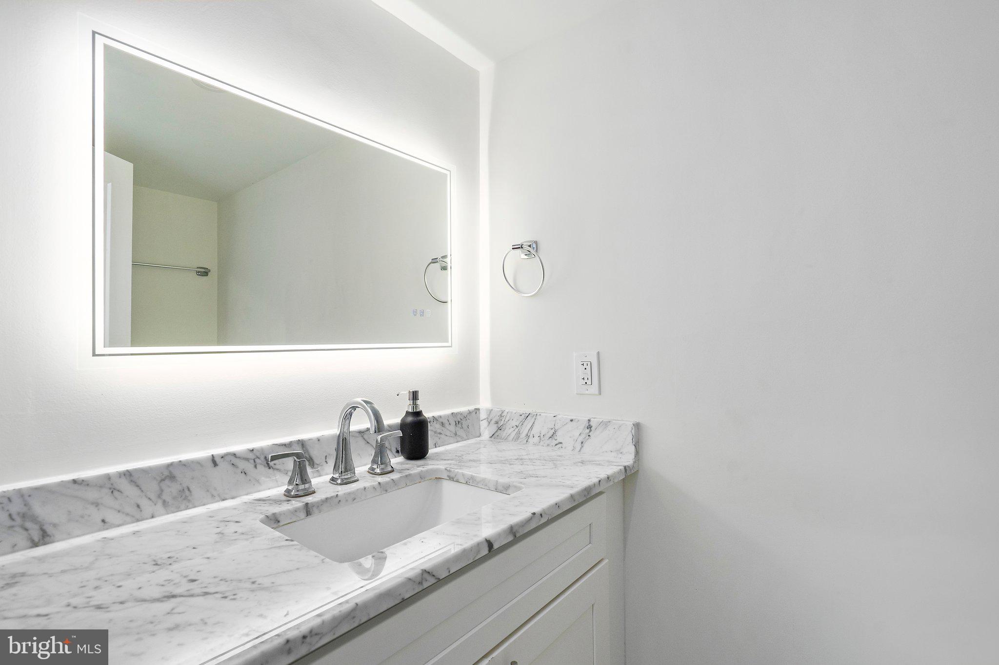 1110 6TH STREET NW 1
