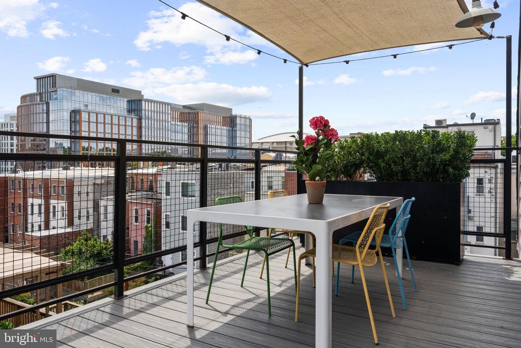 1126 5TH STREET NW Unit: 4