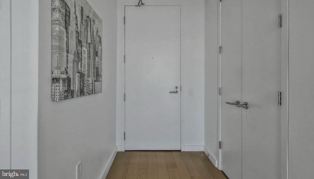 1111 24TH STREET NW Unit: PH107