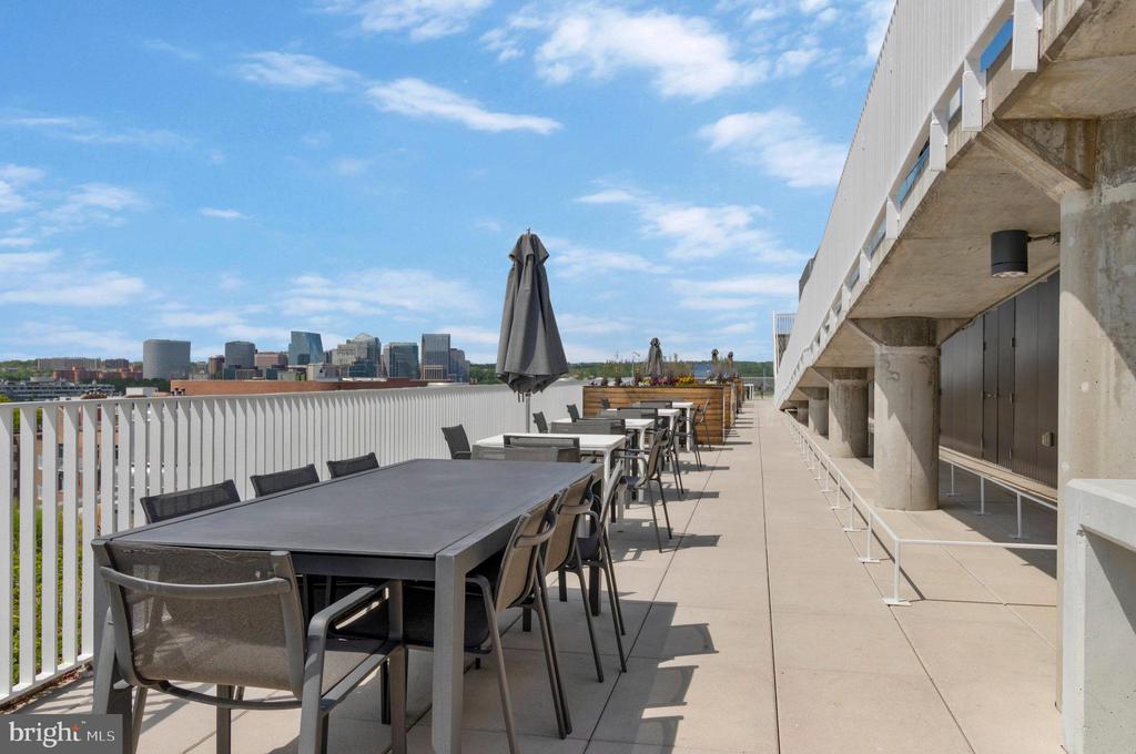 1111 24TH STREET NW Unit: PH107